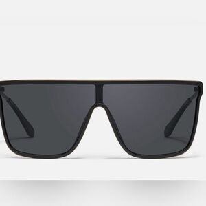 NWT Quay Full Inclusion Polarized Nightfall Remixed Sunglasses (Black & Gold)